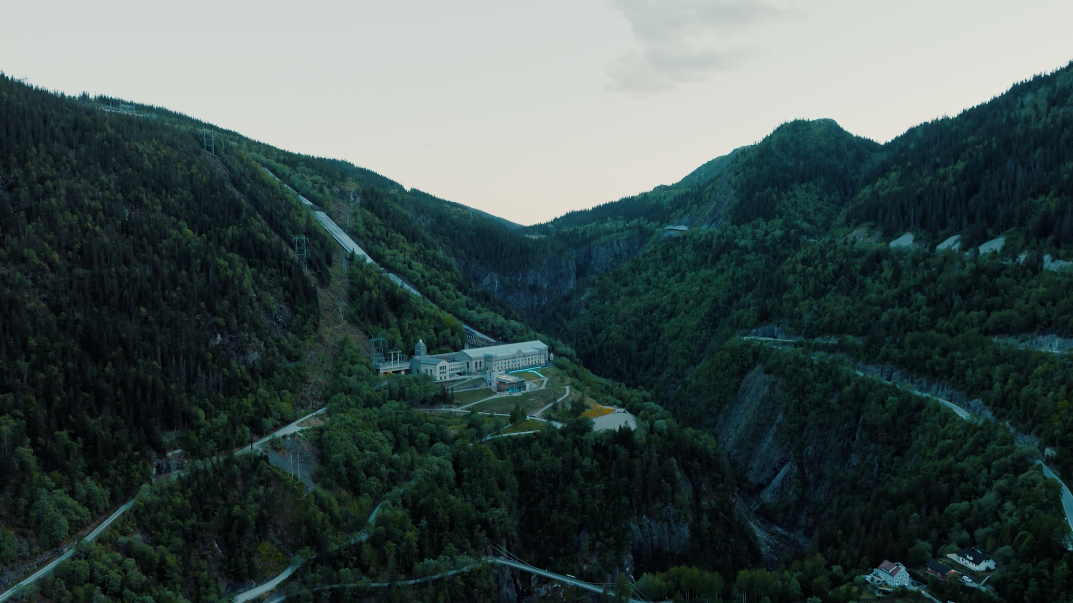Live DJ-sett på Vemork, Rjukan filmet av Zm Media